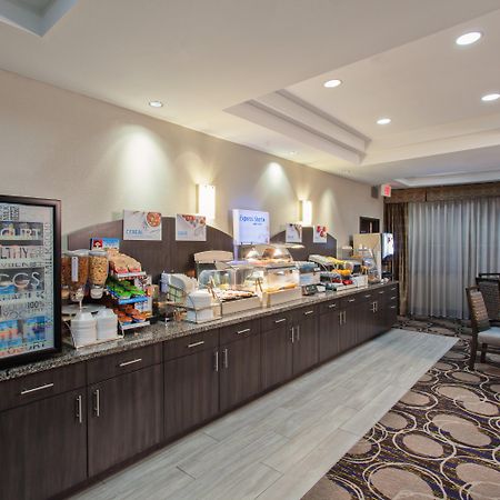 Holiday Inn Express & Suites Wharton By Ihg מראה חיצוני תמונה