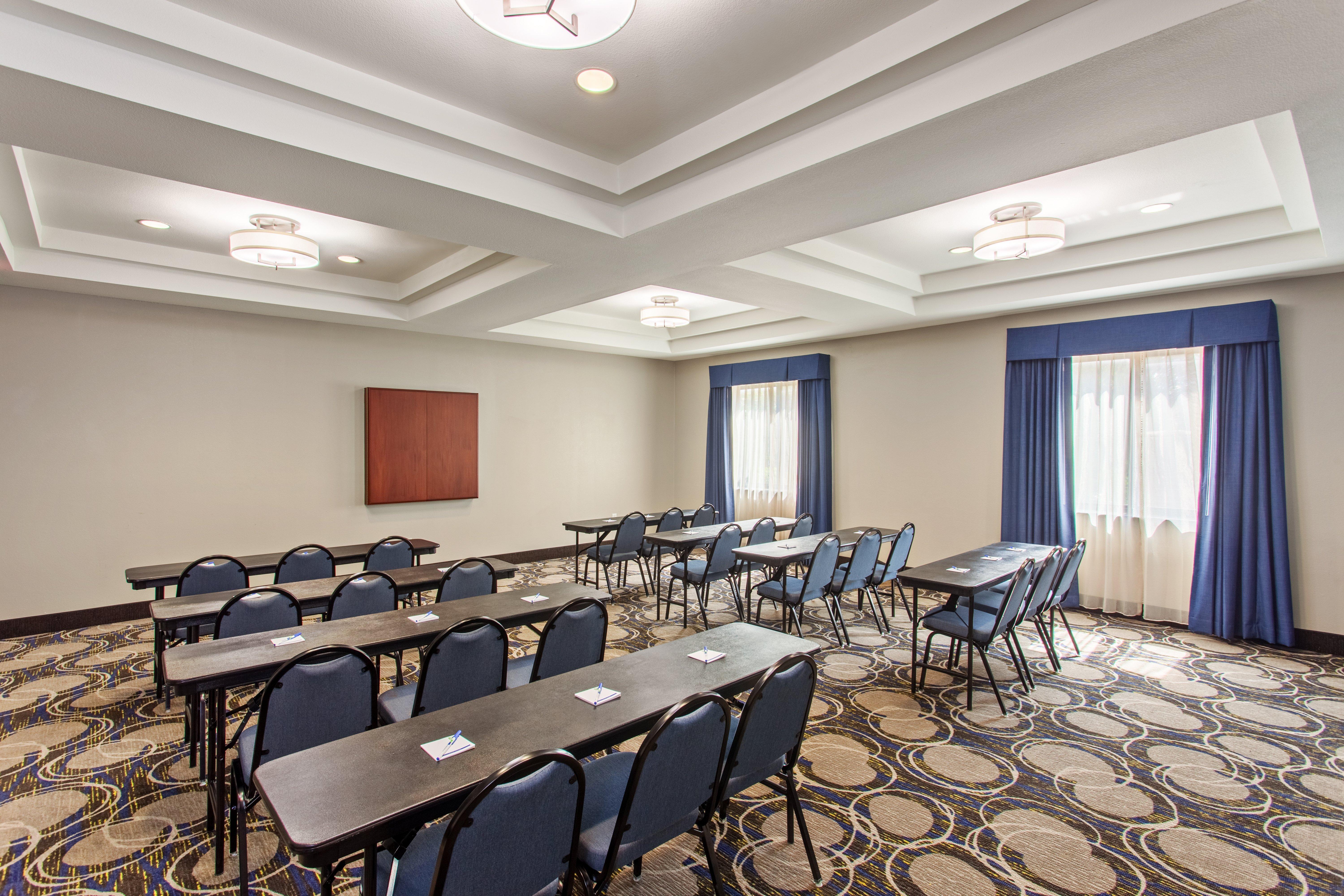 Holiday Inn Express & Suites Wharton By Ihg מראה חיצוני תמונה
