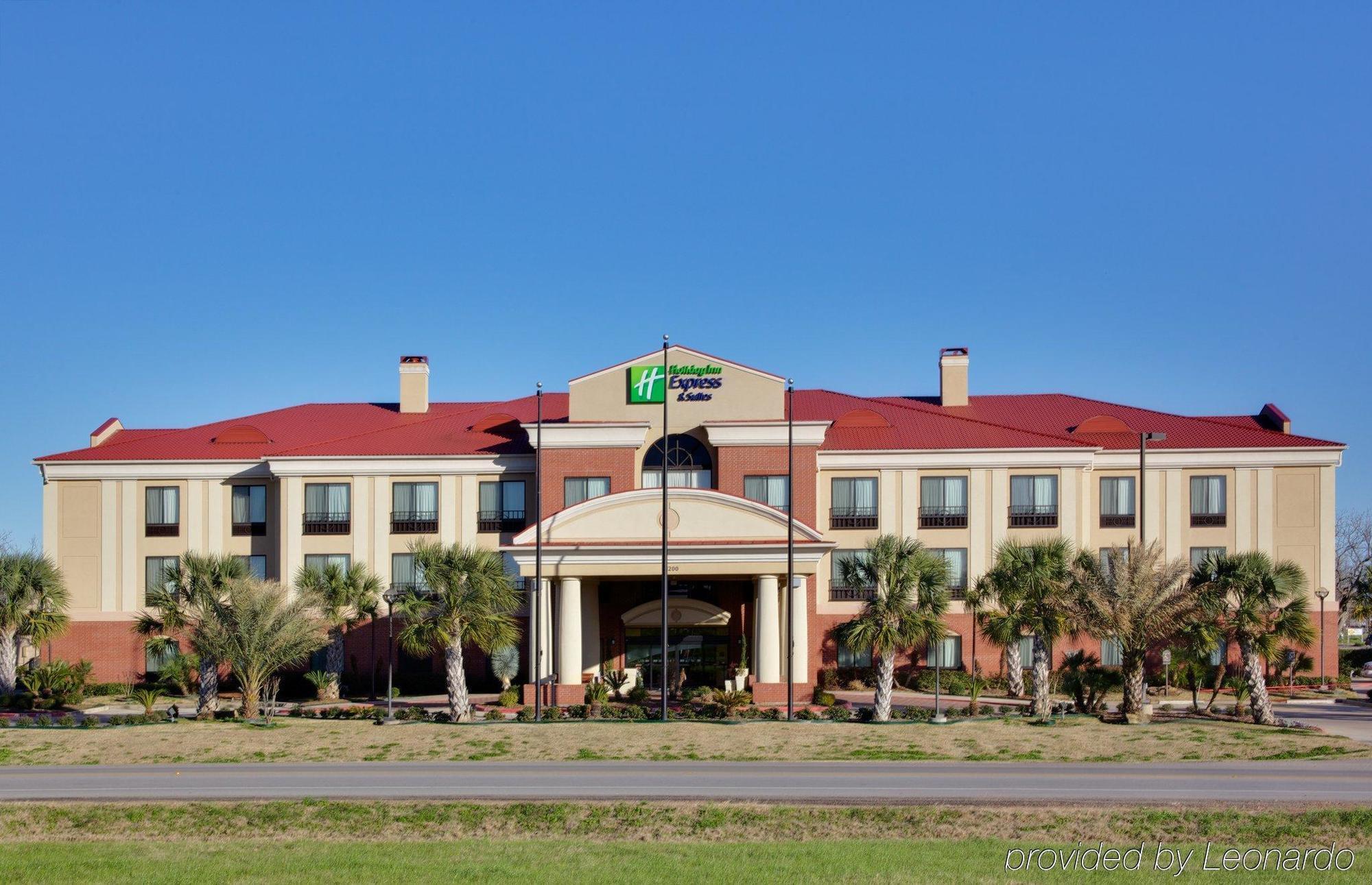 Holiday Inn Express & Suites Wharton By Ihg מראה חיצוני תמונה